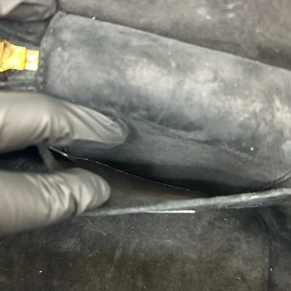 CHRISTIAN DIOR Black Leather Shoulder Bag - Picture 10 of 10